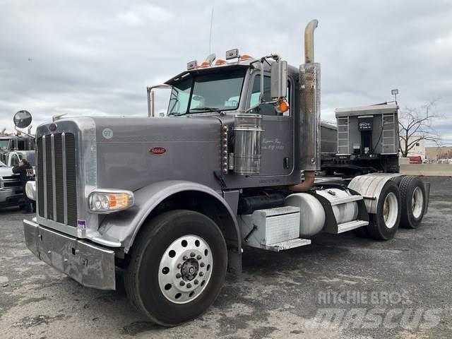 Peterbilt 388 Tahače