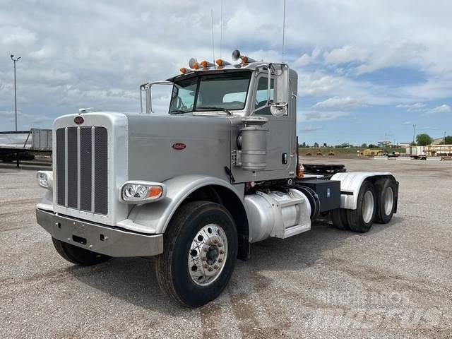 Peterbilt 388 Tahače