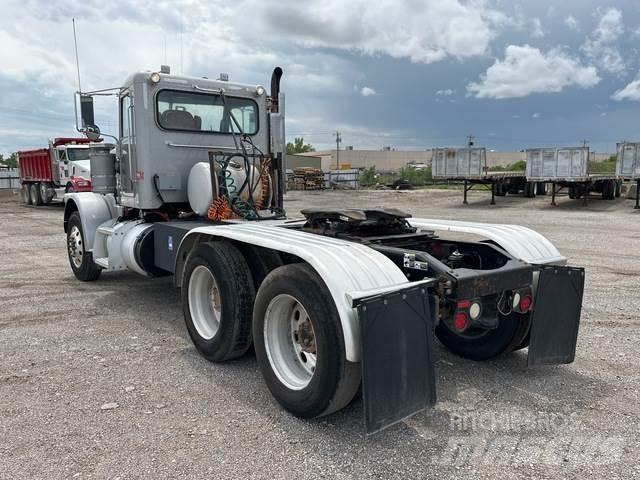 Peterbilt 388 Tahače