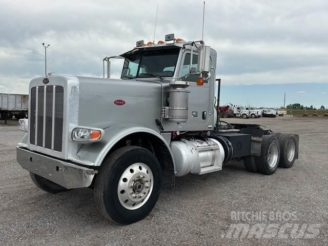 Peterbilt 388 Tahače