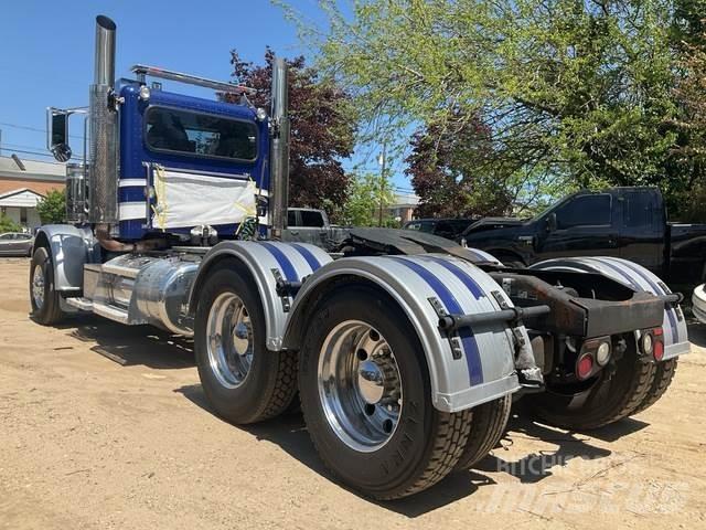 Peterbilt 388 Tahače