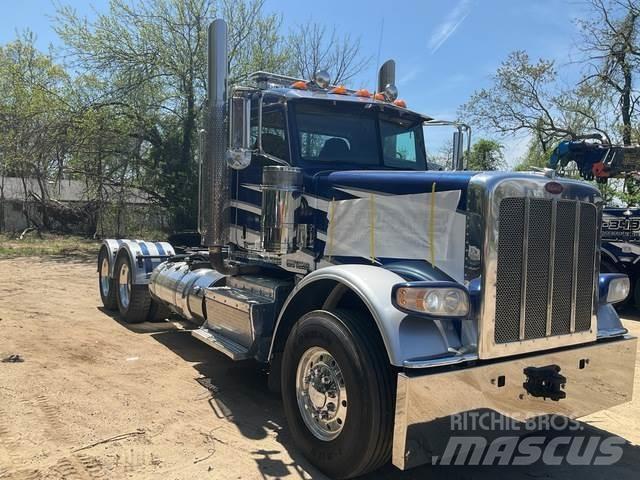 Peterbilt 388 Tahače