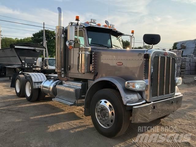Peterbilt 388 Tahače