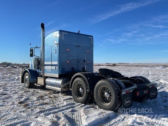 Peterbilt 389 Tahače