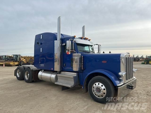 Peterbilt 389 Tahače