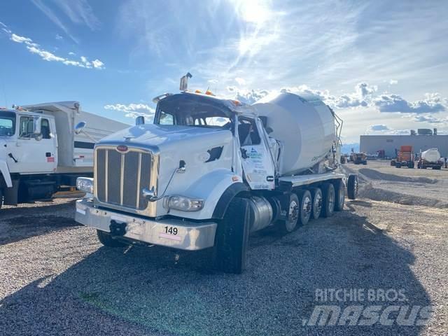 Peterbilt 567 Další