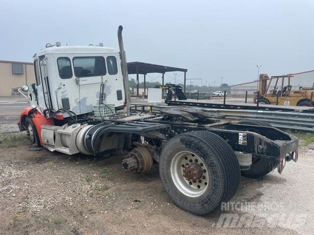 Peterbilt 567 Tahače