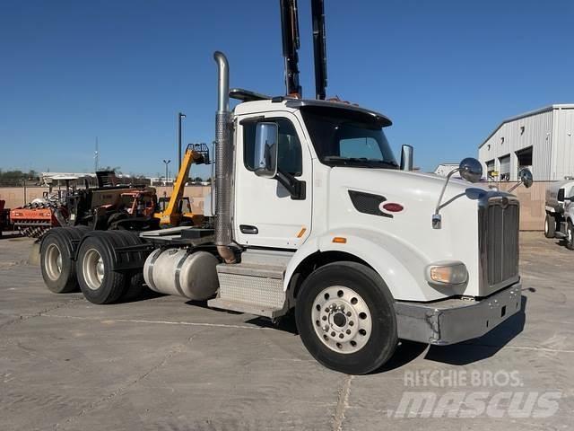 Peterbilt 567 Tahače