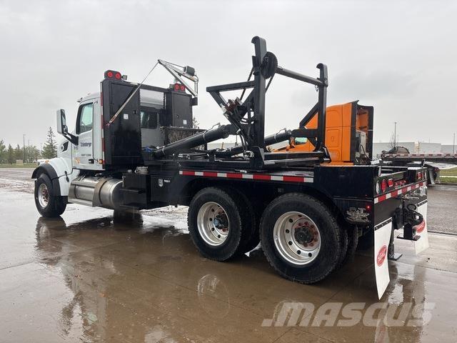 Peterbilt 567 Další