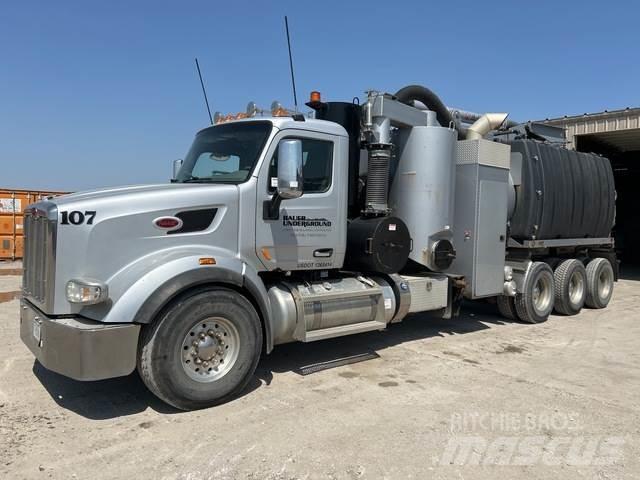 Peterbilt 567 Pásová rýpadla