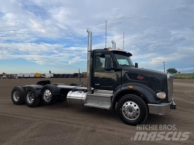 Peterbilt 567 Tahače