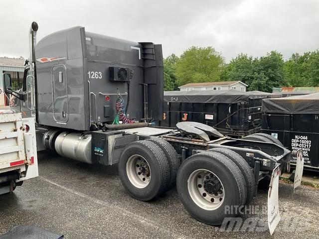 Peterbilt 567 Tahače