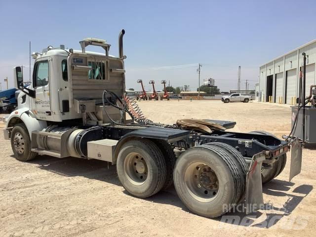 Peterbilt 567 Tahače