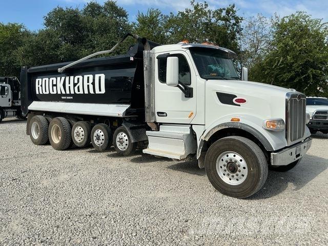 Peterbilt 567 Sklápěče