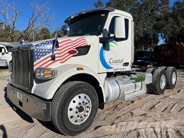 Peterbilt 567 Tahače