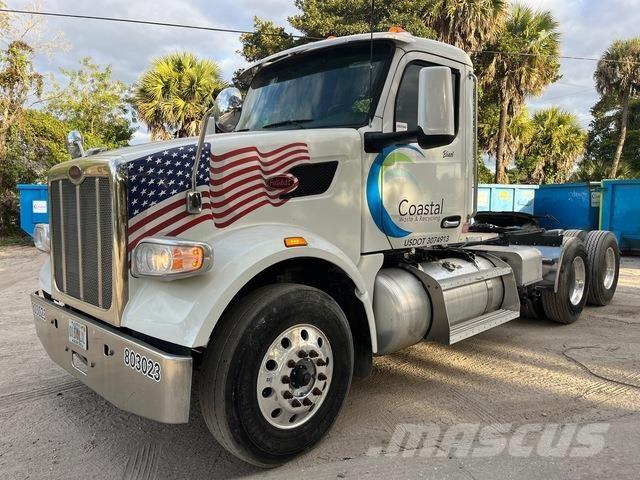 Peterbilt 567 Tahače