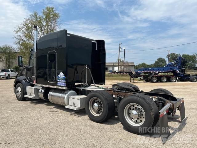 Peterbilt 579 Tahače