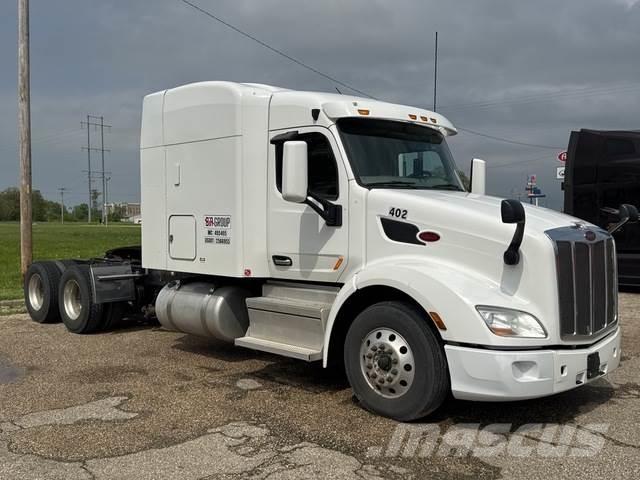 Peterbilt 579 Tahače