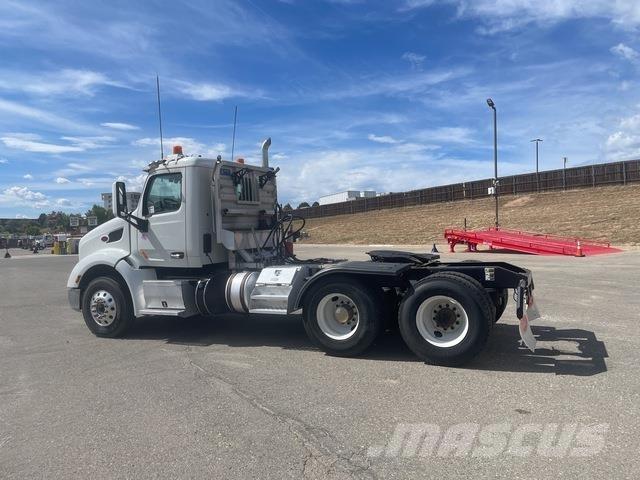 Peterbilt 579 Tahače
