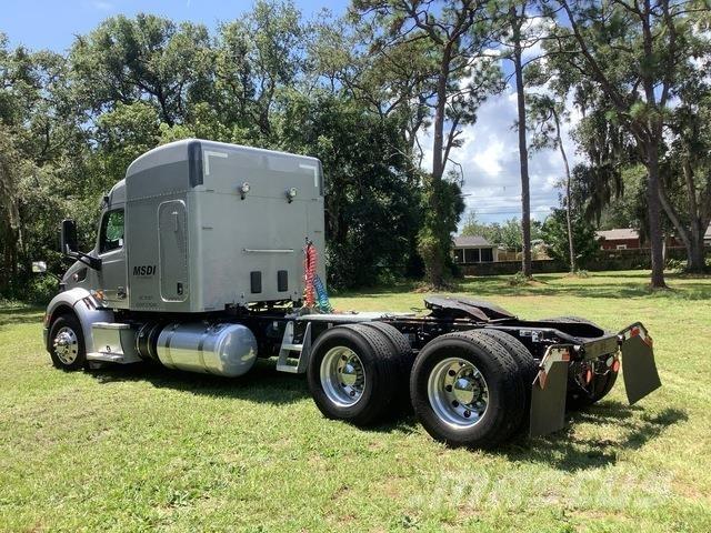 Peterbilt 579 Tahače