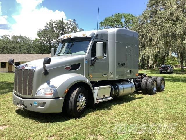 Peterbilt 579 Tahače