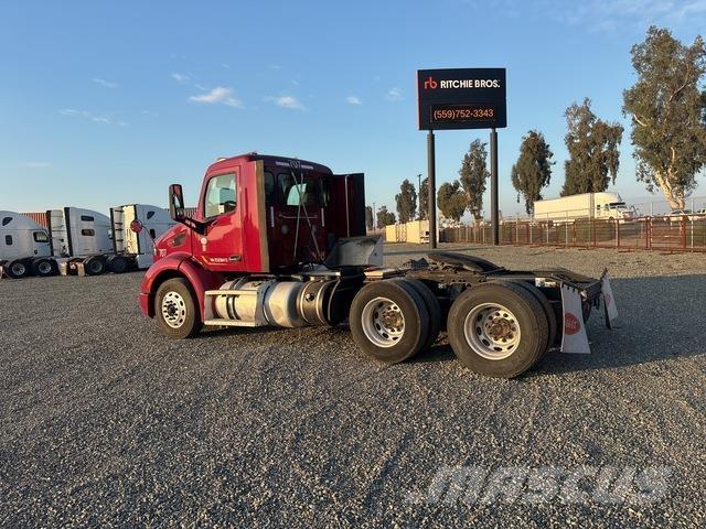 Peterbilt 579 Tahače