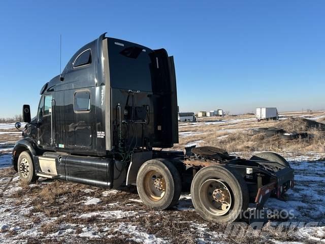 Peterbilt 587 Tahače