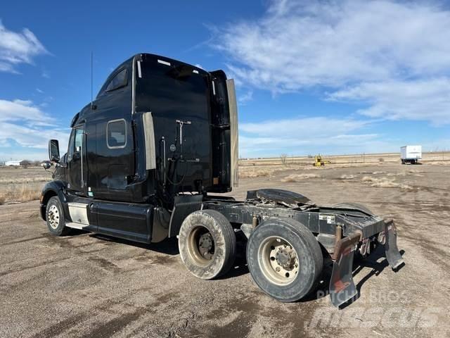 Peterbilt 587 Tahače