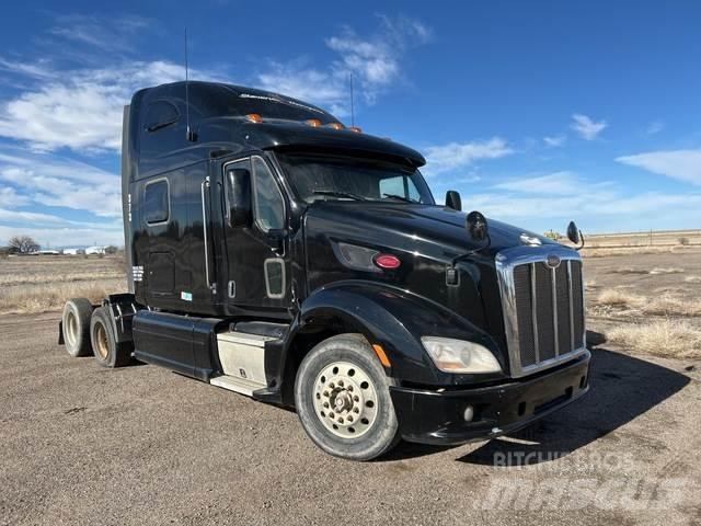 Peterbilt 587 Tahače