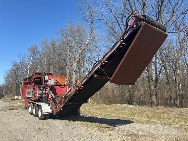 Peterson 4400B Mlecí stroje