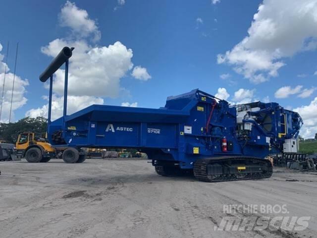 Peterson 5710E Mlecí stroje