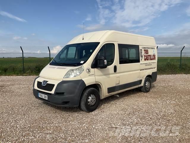 Peugeot Boxer Skříňová nástavba