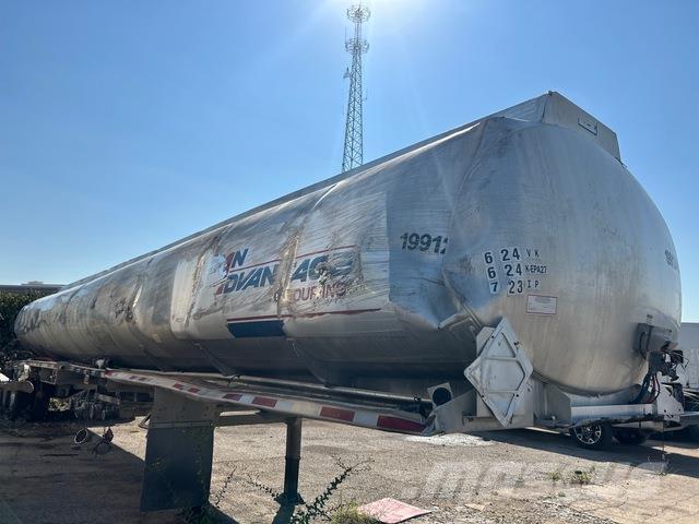 Polar  Cisternové přívěsy