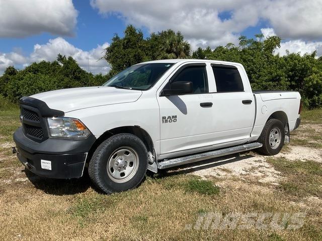 RAM 1500 Pick up/Valník
