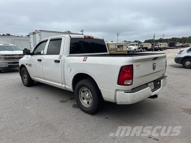 RAM 1500 Pick up/Valník