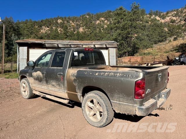 RAM 1500 Pick up/Valník