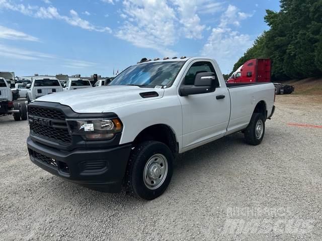 RAM 2500 Další