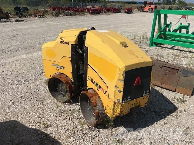 Rammax 1575 Půdní kompaktory