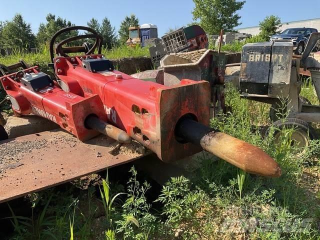 Rammer 4099E Bourací kladiva / Sbíječky