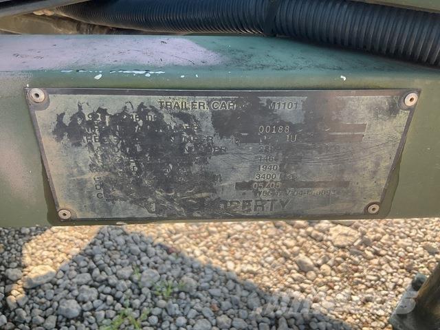  Raytheon M1101 Další přívěsy