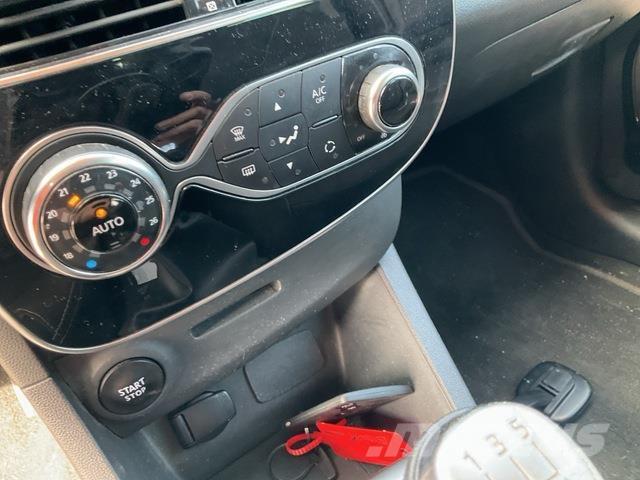 Renault Clio Osobní vozy
