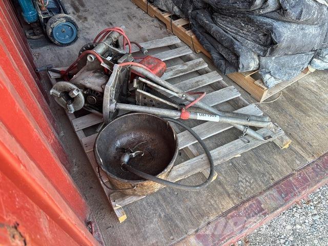  Ridgid 300-12 Potrubní zařízení
