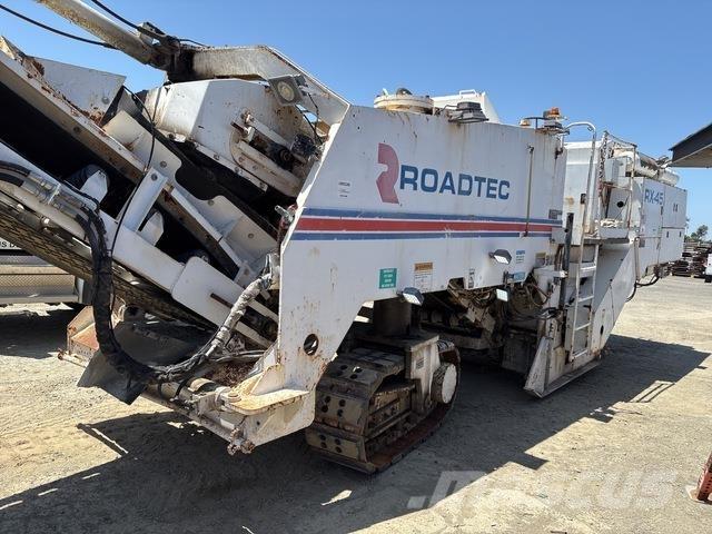 Roadtec RX-45 Recykléry za studena
