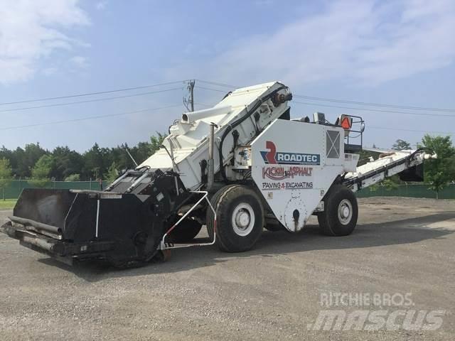 Roadtec SB2500 Stroje pro přepravu materiálů