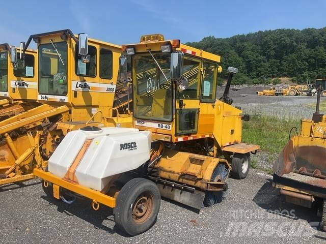 Rosco RB48 Vnitřní zametací stroje