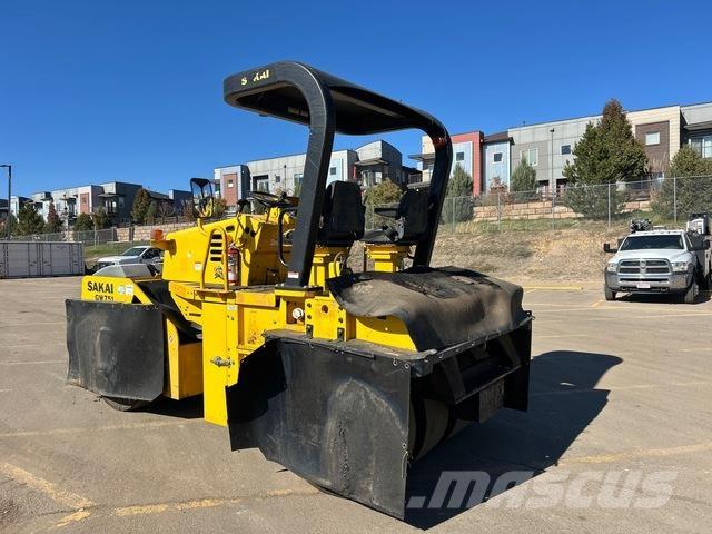 Sakai GW751 Kombinované válce