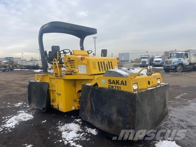 Sakai GW7512 Pneumatikové válce