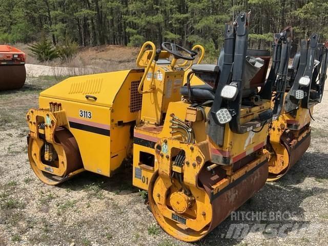 Sakai SW330 Tandemové válce