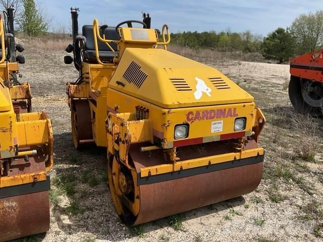 Sakai SW330 Tandemové válce