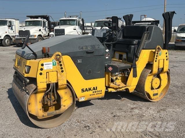 Sakai SW504 Tandemové válce